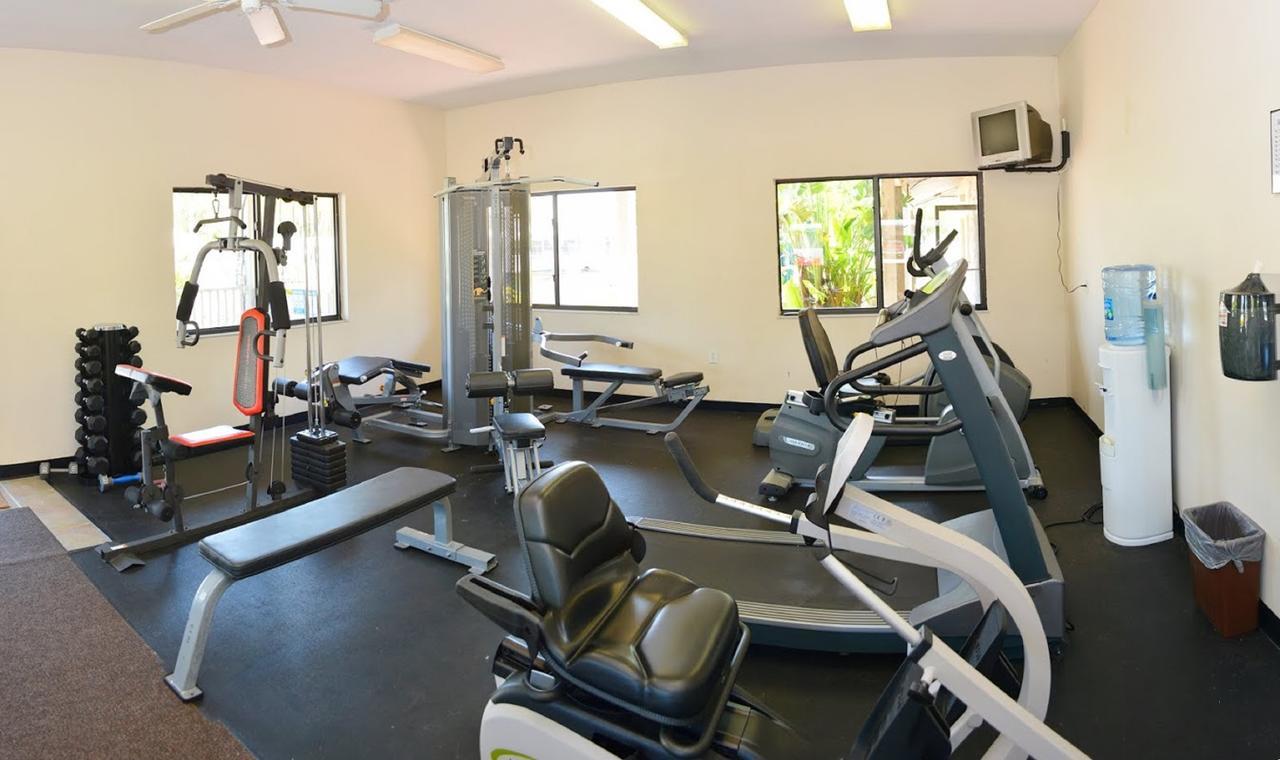 Harlem Heights Fort Myers Beach Resort Two-Bedroom Park Model 4 المظهر الخارجي الصورة
